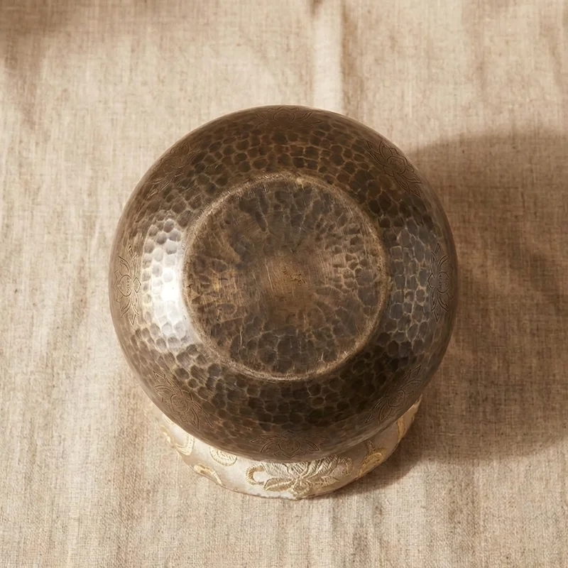 Hand-Hammered Tibetan Singing Bowl — Antique Finish 432 Hz Tuned - 2