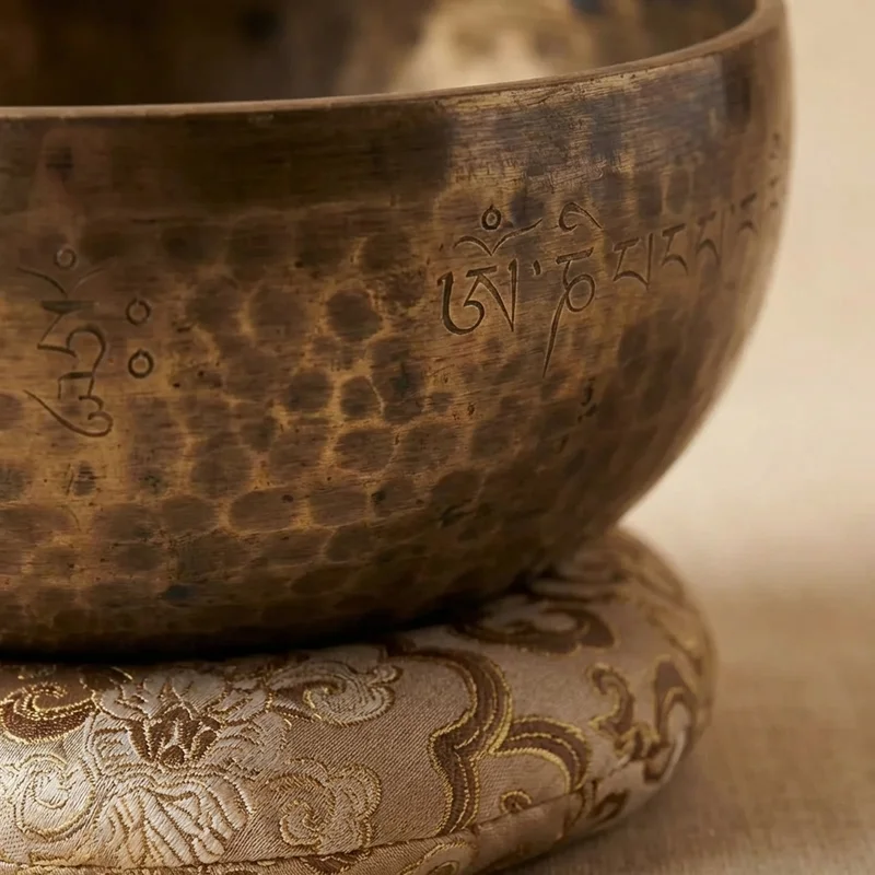 Seven-Metal Therapy Tibetan Singing Bowl — 9-Inch Healing Grade - 3